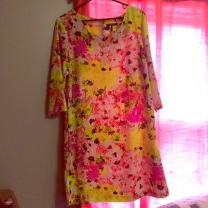 Bright cheerful floral shift dress